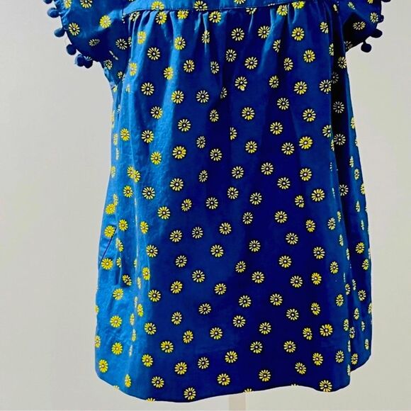 J.Crew Cotton Poplin Square Neck Navy and Yellow Daisy Print Pom-Pom Top  Size 6 - Picture 5 of 9